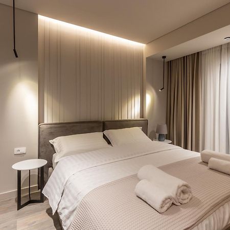 Night Inn Tiranë Phòng bức ảnh