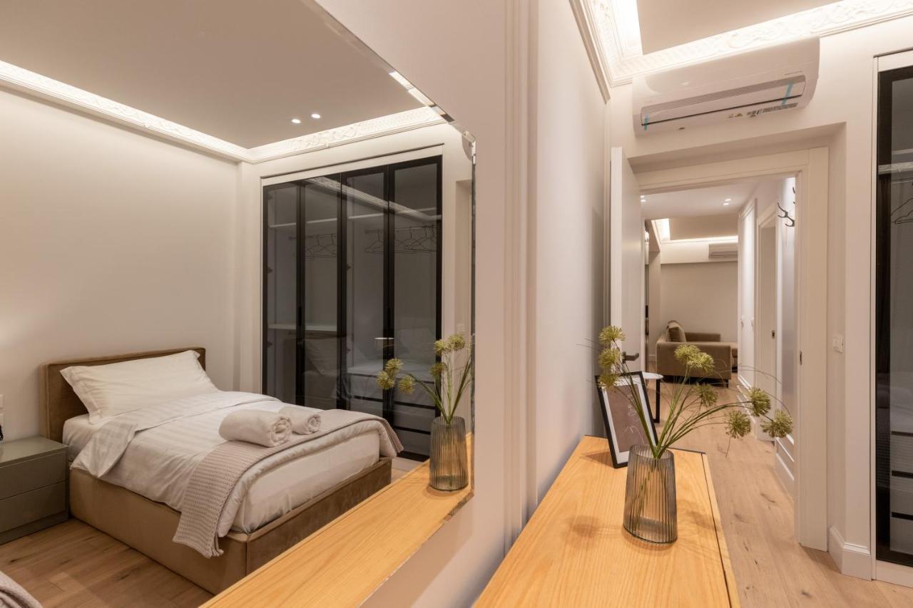 Night Inn Tiranë Ngoại thất bức ảnh