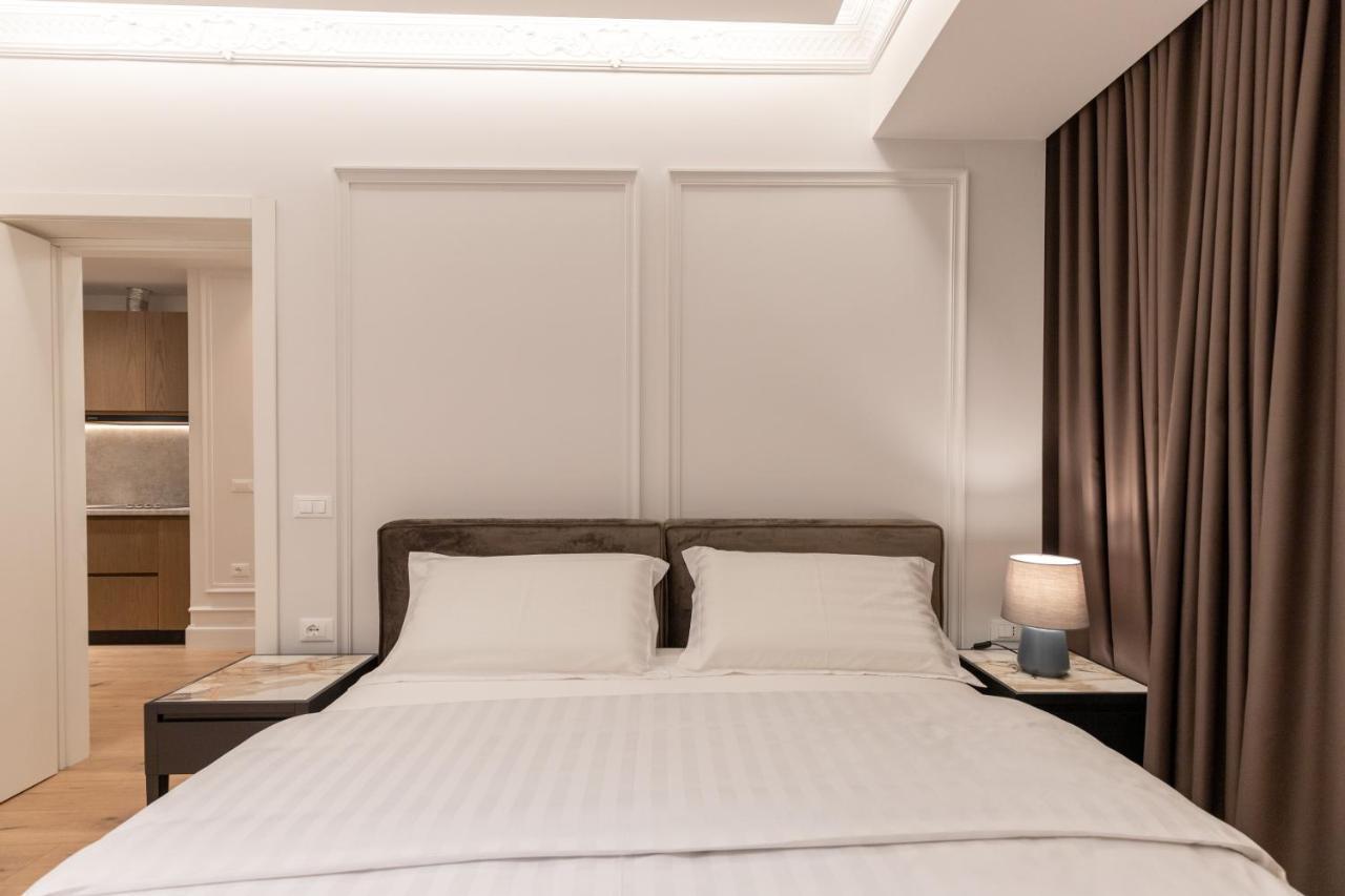 Night Inn Tiranë Ngoại thất bức ảnh